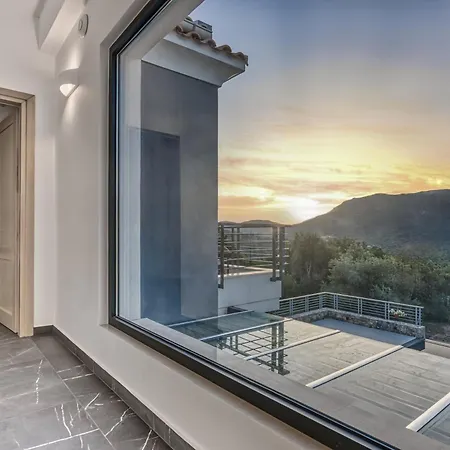 Villa Dafni Corfu *