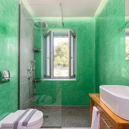 Dafni & Nikos Corfu Villa *